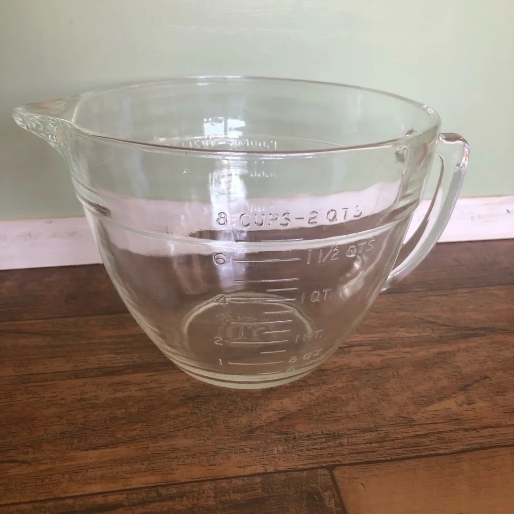 FireKing Anchor Hocking 2 Qt 8 Cup Embossed Glass Measuring Cup Mixing Bowl USA